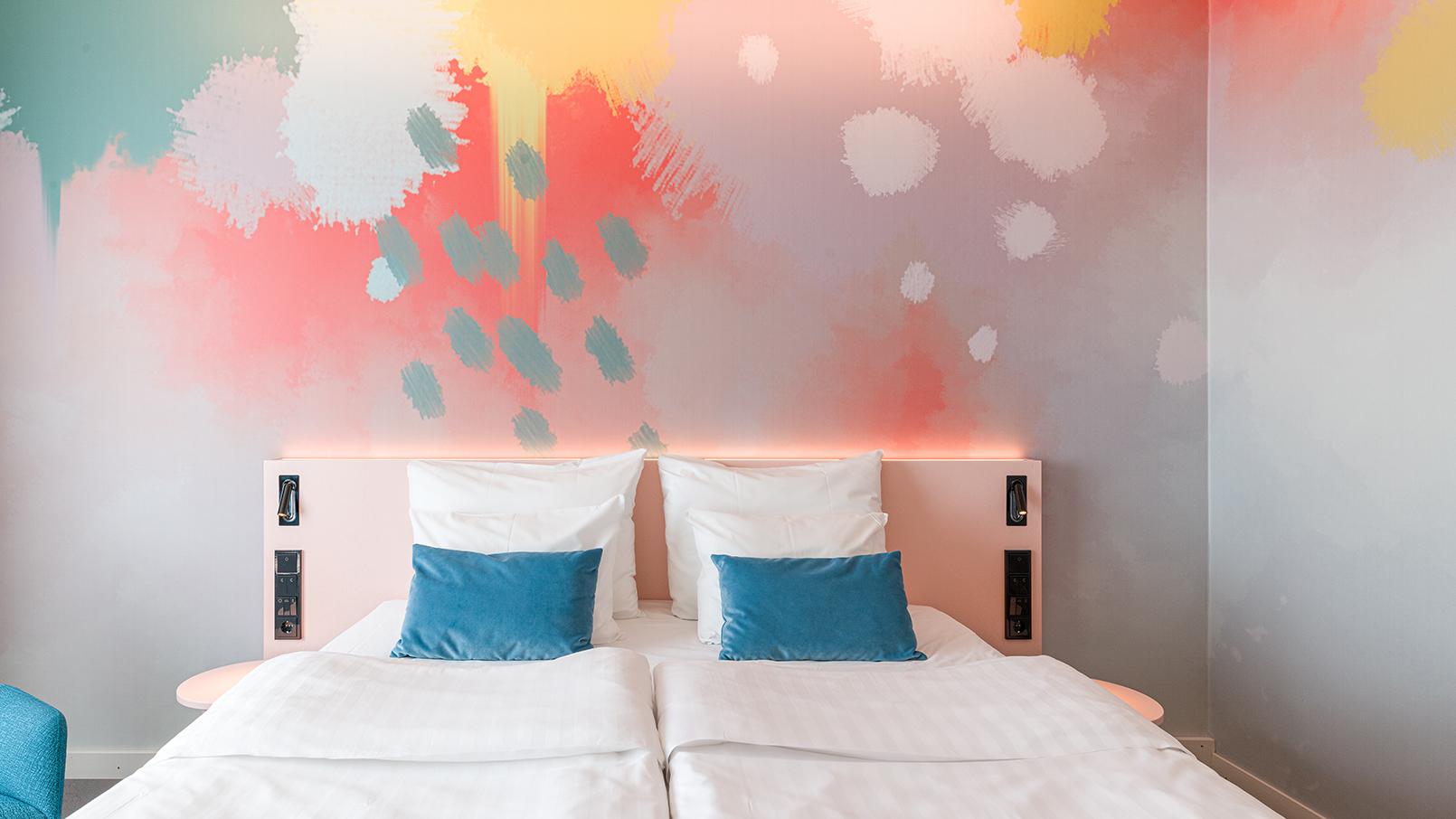 Rune & Berg Designin suunnittelema hotellihuone Sokos Hotel Flamingolle