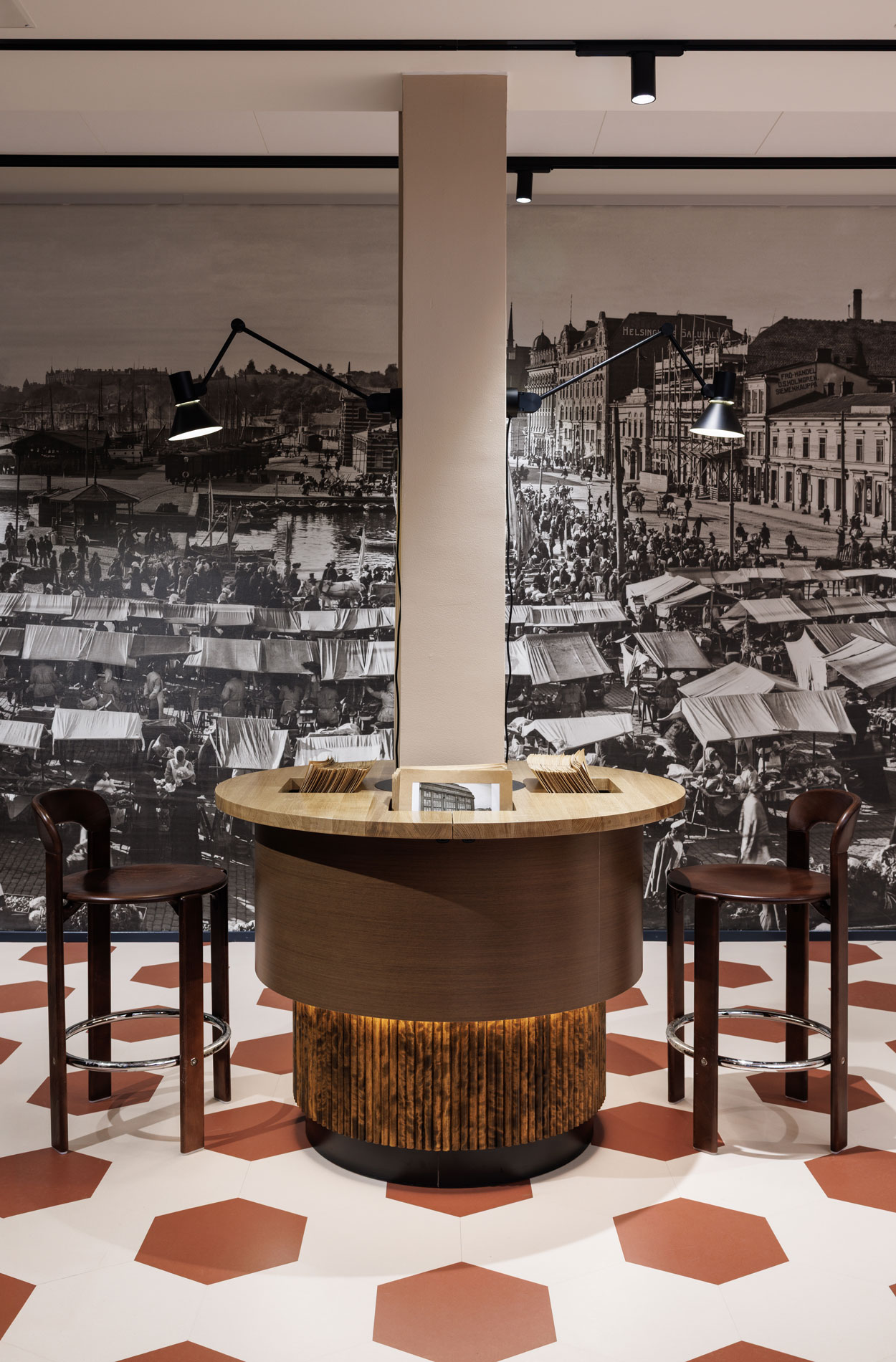 Rune & Berg Designin suunnittelemat Helsingin Kaupunginmuseon asiakasilat.