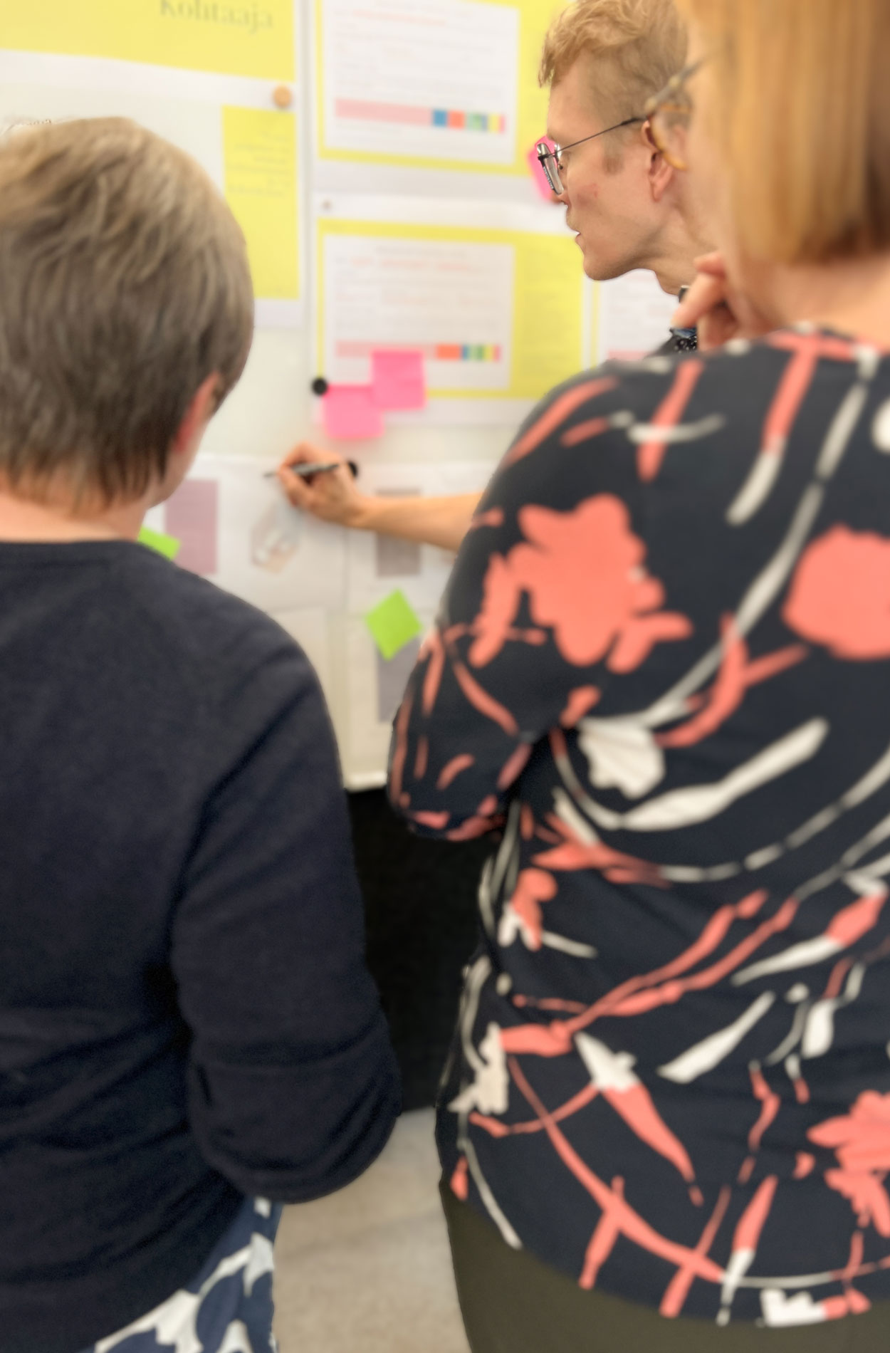 Rune & Berg Designin ja käyttäjien yhteiskehityksessä luotiin lähtökohdat Malmin tulevan perhekeskuksen sekä terveys- ja hyvinvointikeskuksen taustatyötilojen suunnittelulle.