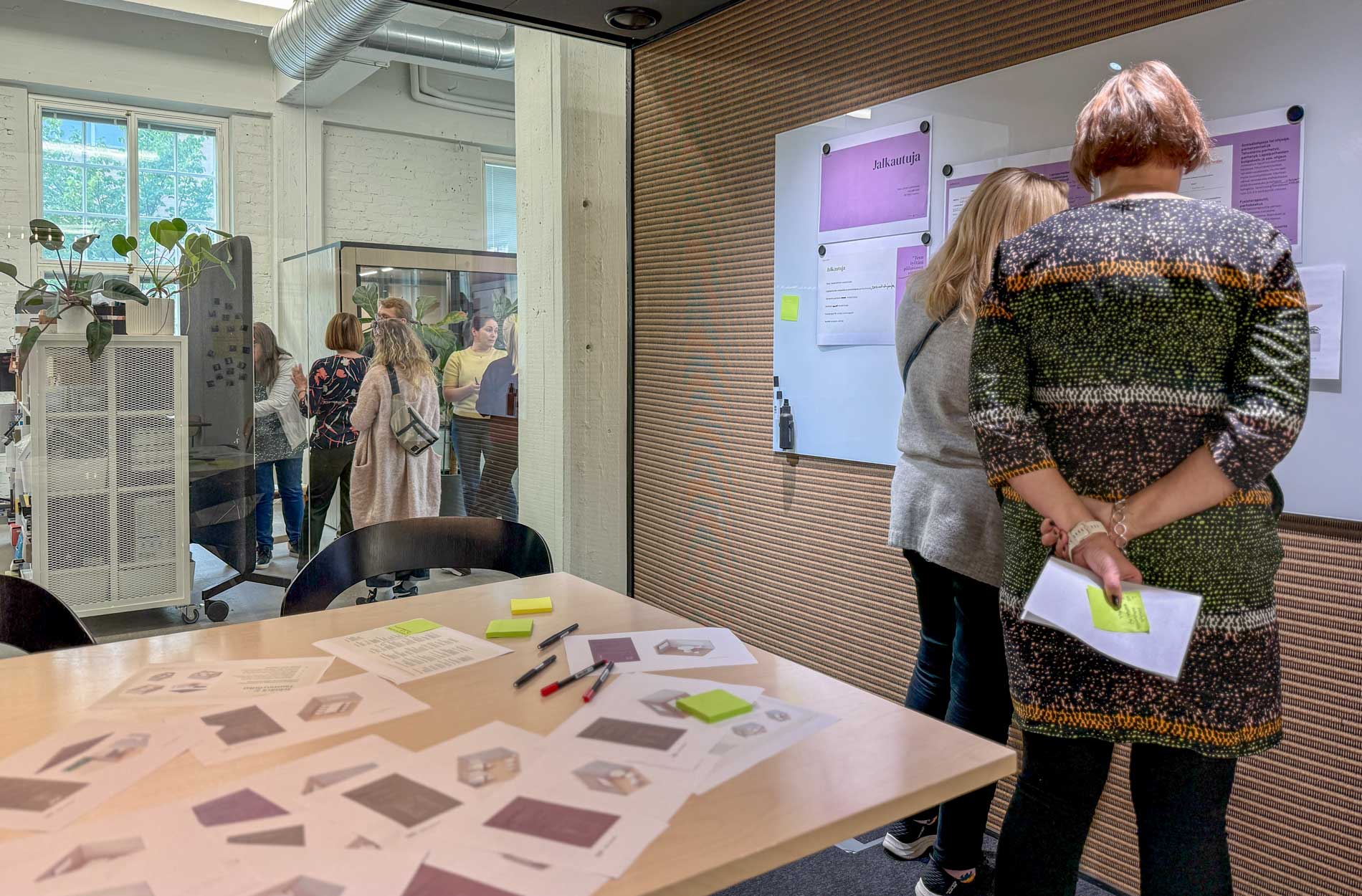 Rune & Berg Designin ja käyttäjien yhteiskehityksessä luotiin lähtökohdat Malmin tulevan perhekeskuksen sekä terveys- ja hyvinvointikeskuksen taustatyötilojen suunnittelulle.